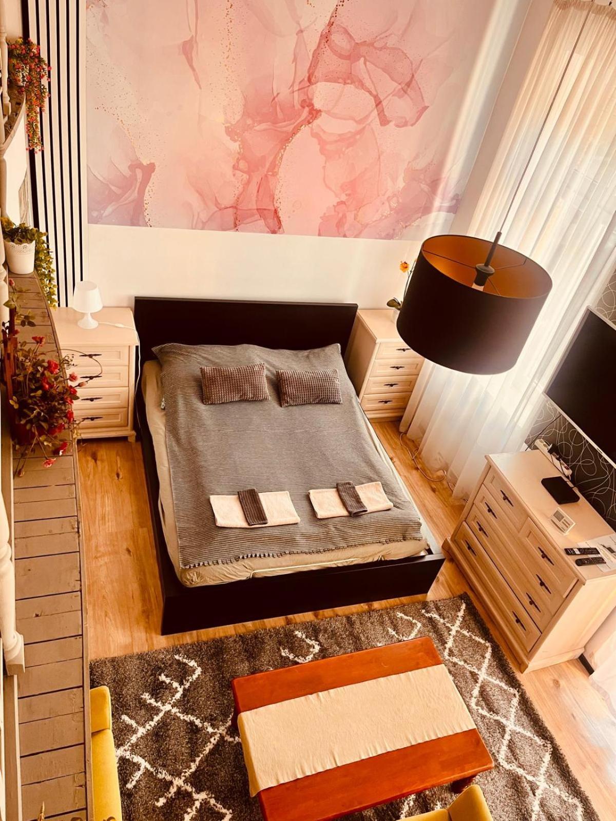 Kalvaria With Balcony, Free Parking And Ac Budapest Exterior photo